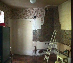 disassembled kitchen nrth-east wall view