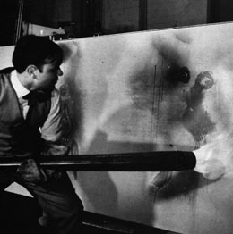 yves klein le feu au coeur du vide