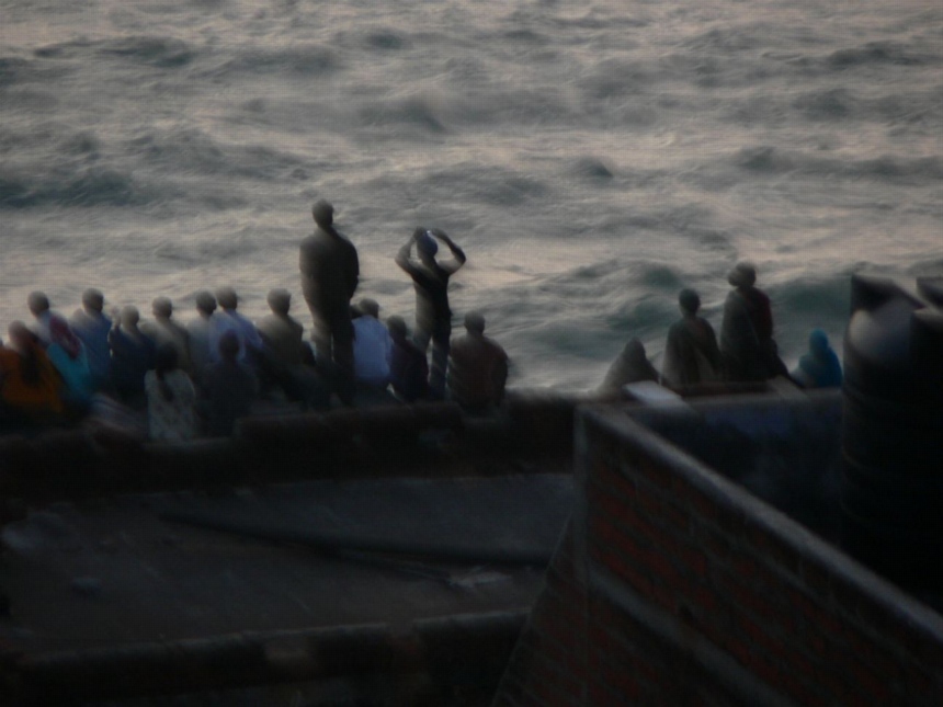 Kanniyakumari sun rise flash crowd